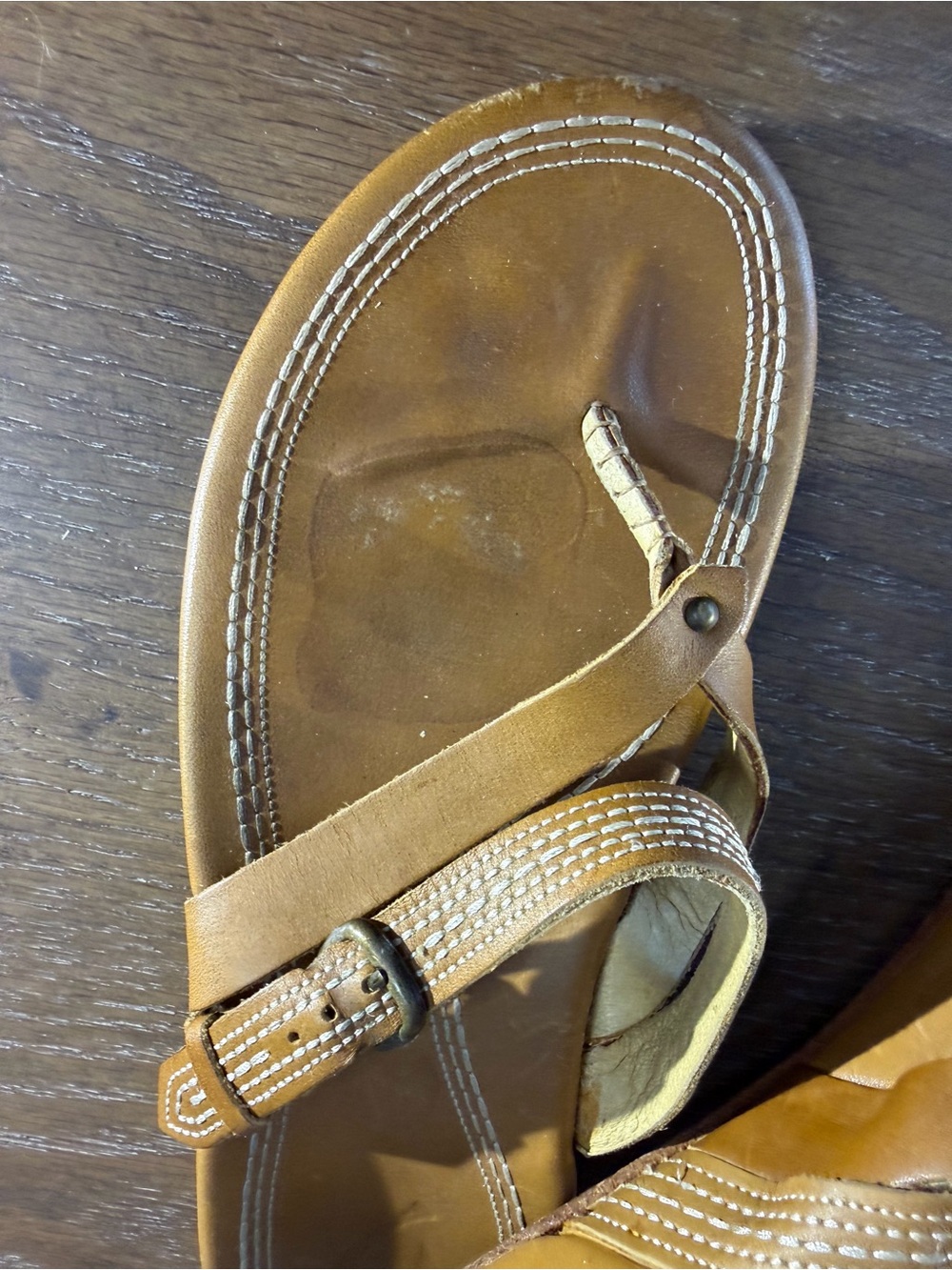 OluKai Yellow Tan Leather Thong Sandals - Picture 6 of 6